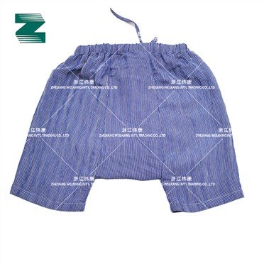 Short pour enfants avec design tendance sur la hanche